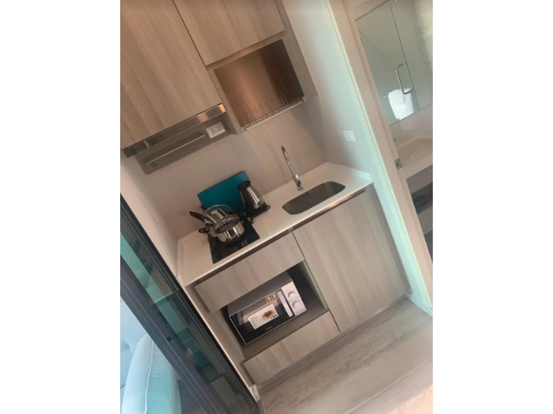 Property photos for KNIGHTSBRIDGE COLLAGE RAMKHAMHAENG