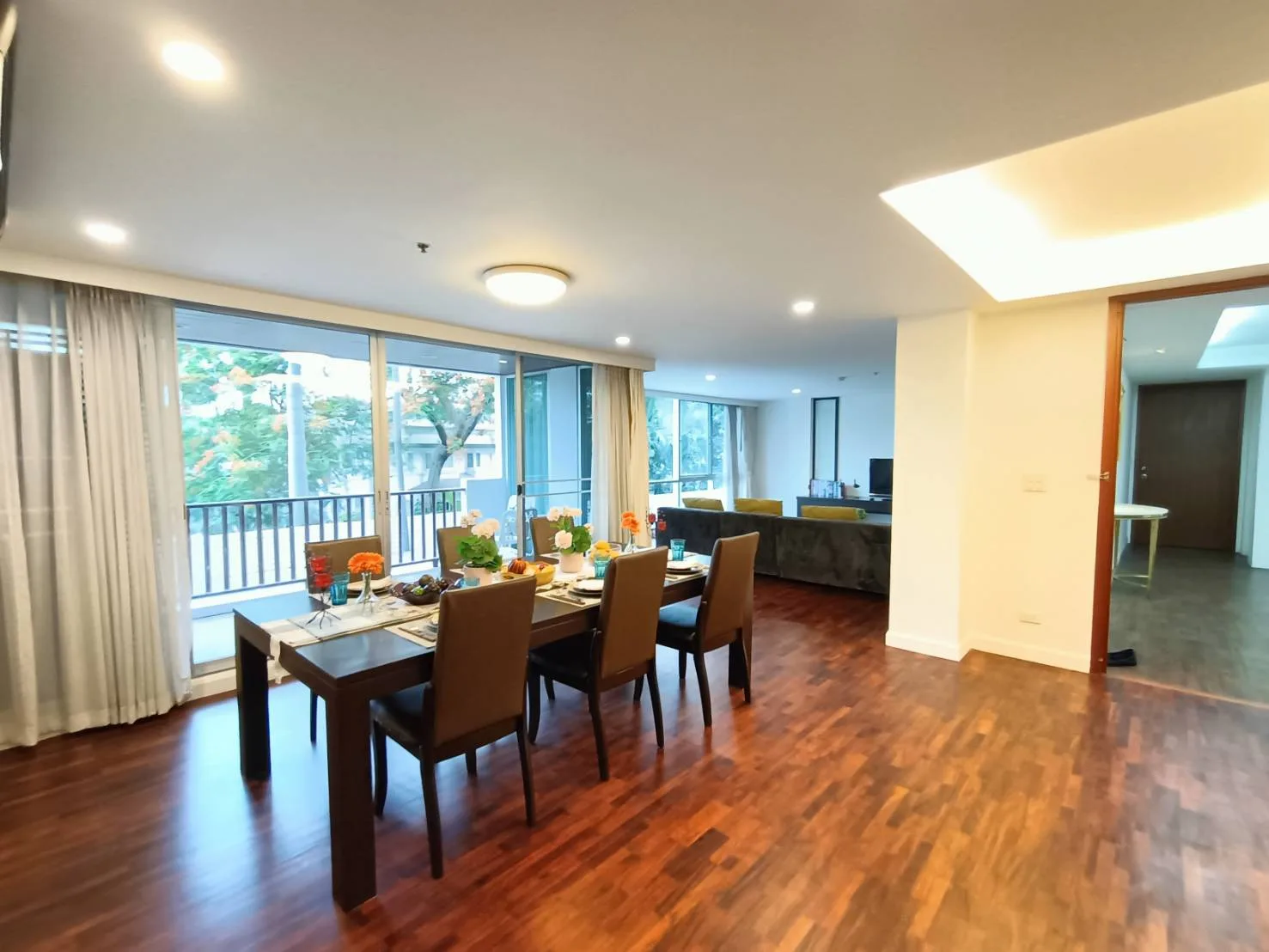 Property photos for Sathorn Gallery Residences