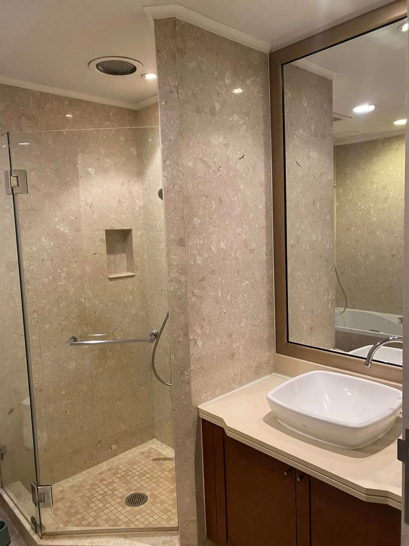 Property photos for Baan Siri Ruedee
