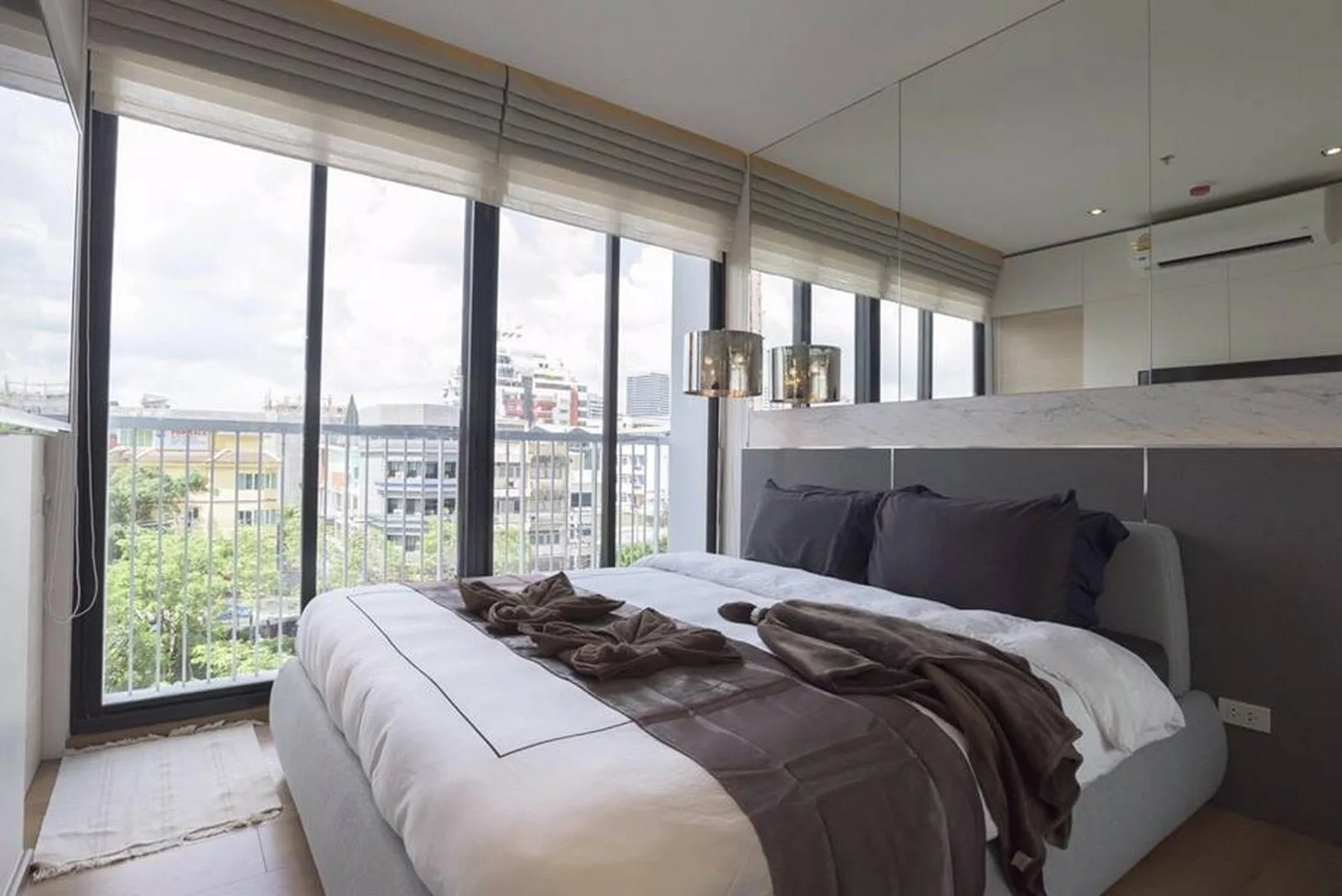 Property photos for Park Origin Phromphong