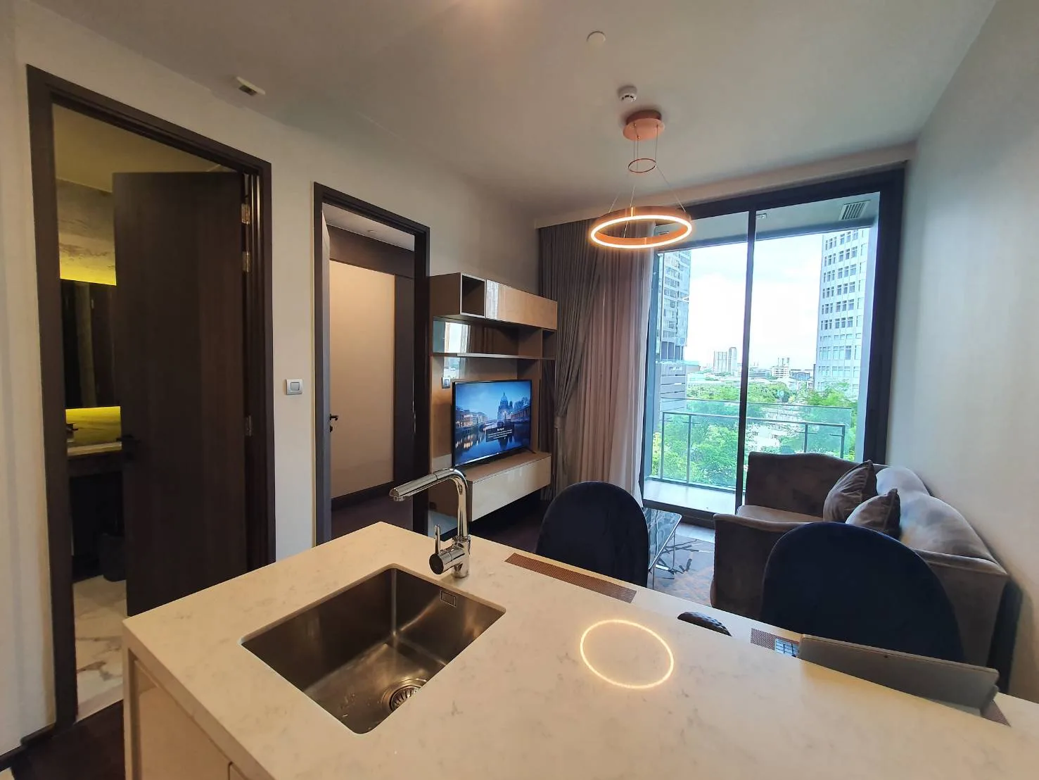 Property photos for Laviq Sukhumvit 57