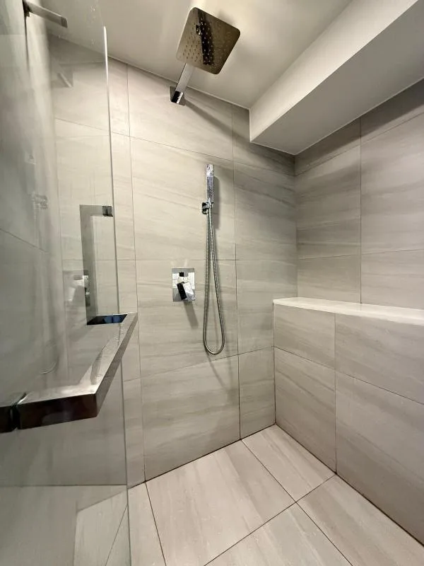 Property photos for Park Origin Chula-samyan
