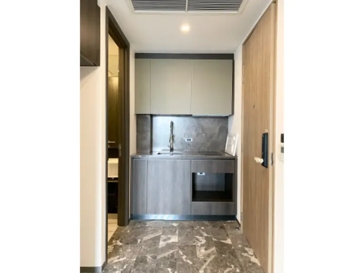 Property photos for 168 Sukhumvit 36