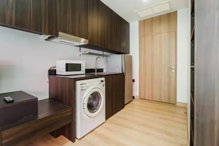 Property photos for Noble Reveal