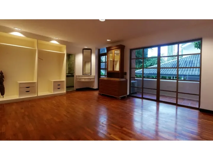 Property photos for Single House Soi Ruamrudee
