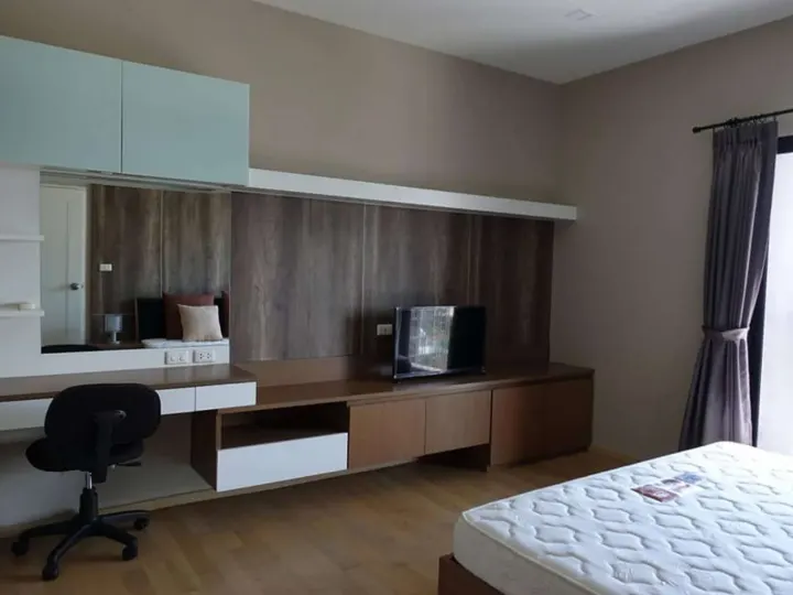 Property photos for Noble Reveal