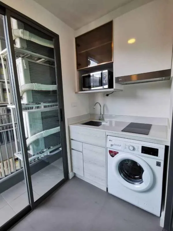 Property photos for Metroluxe Rose Gold Phahol-Sutthisan
