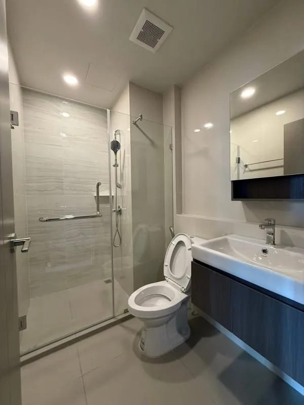 Property photos for Aspire Onnut Station