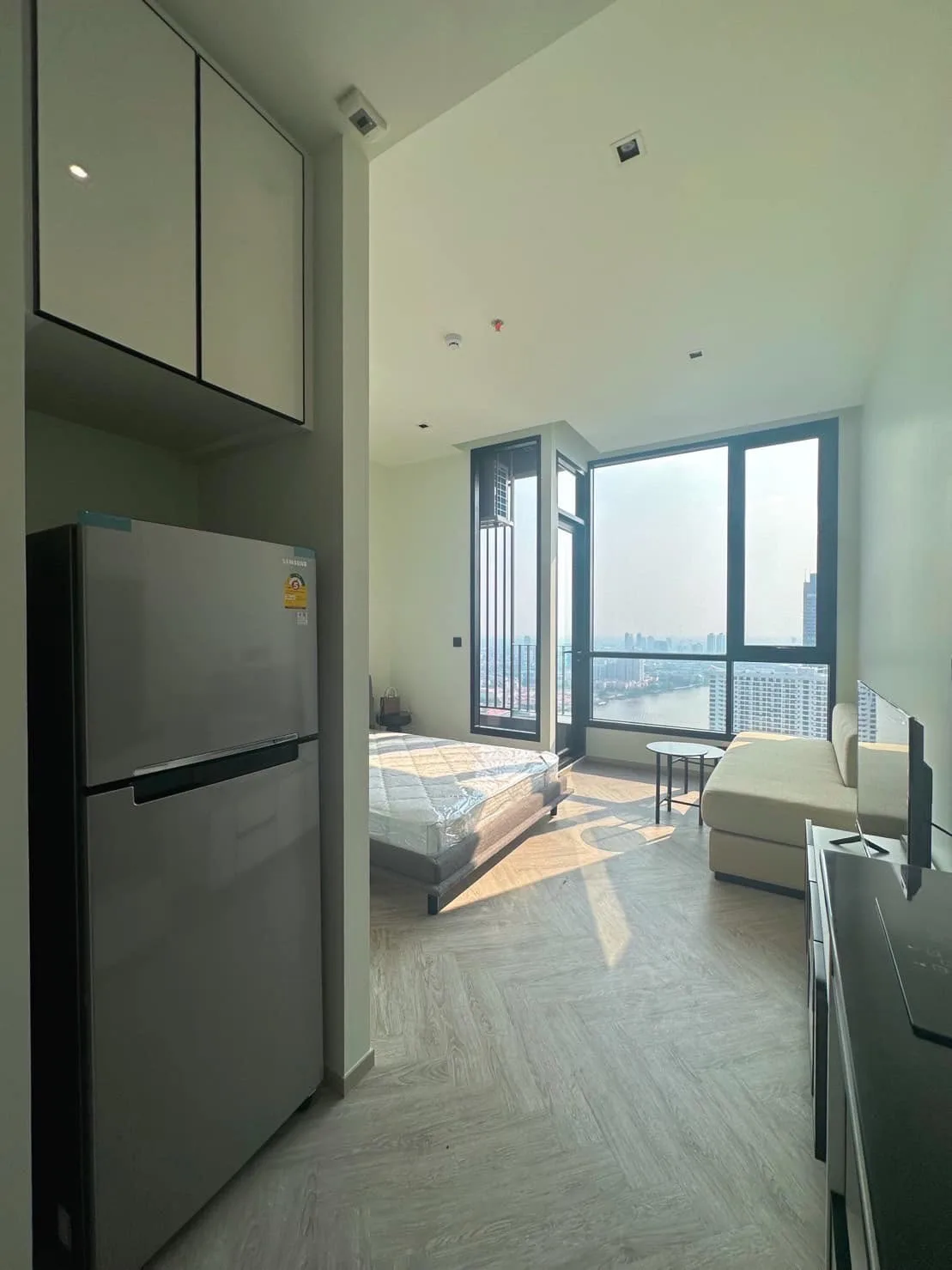 Property photos for Chapter Charoennakhorn-riverside