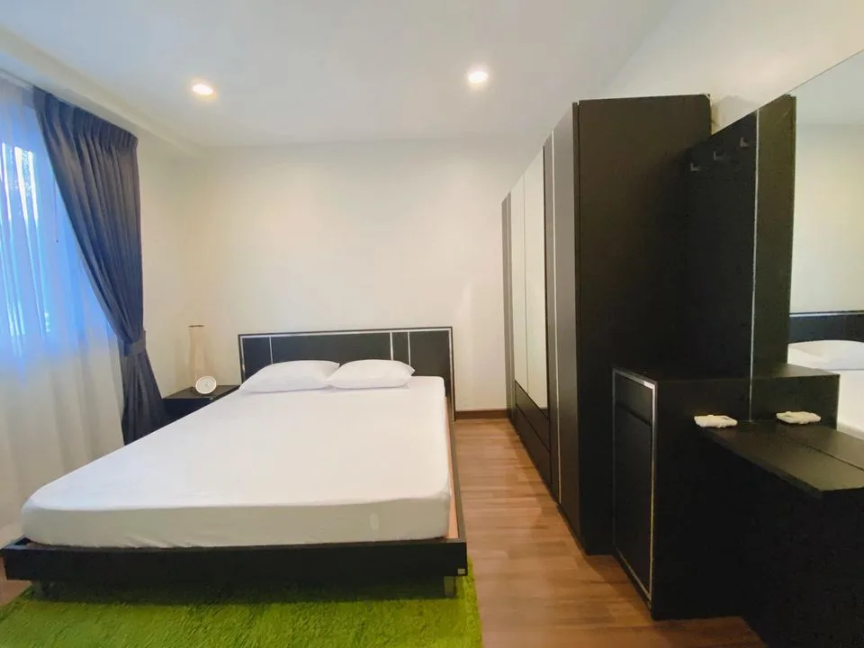 Property photos for Vista Garden