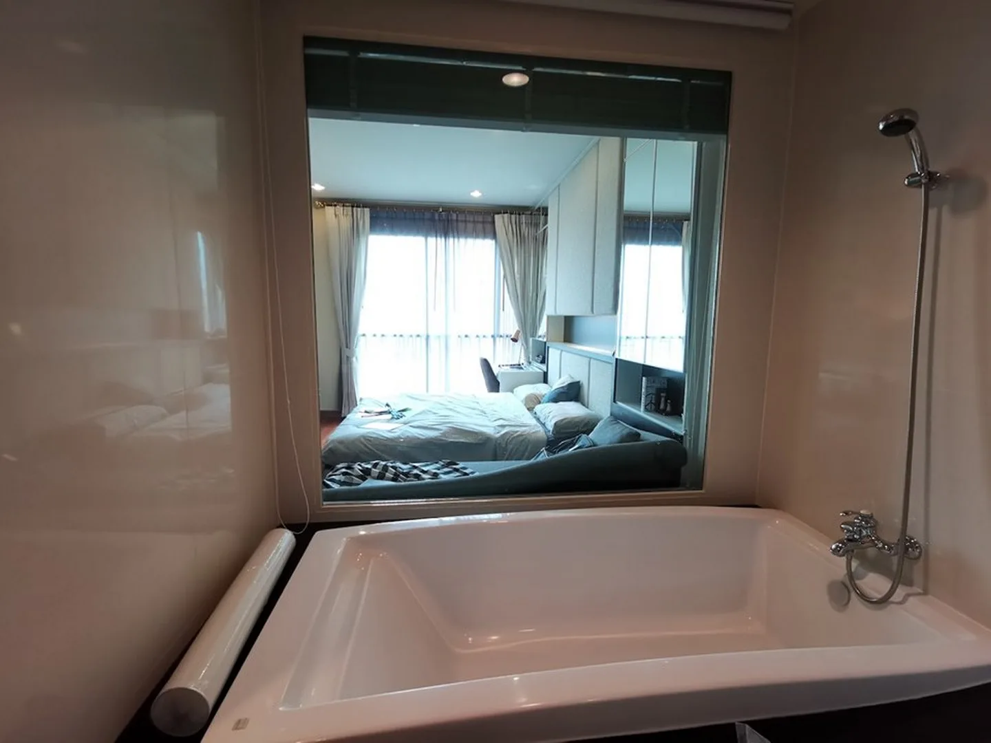 Property photos for The Address Chidlom