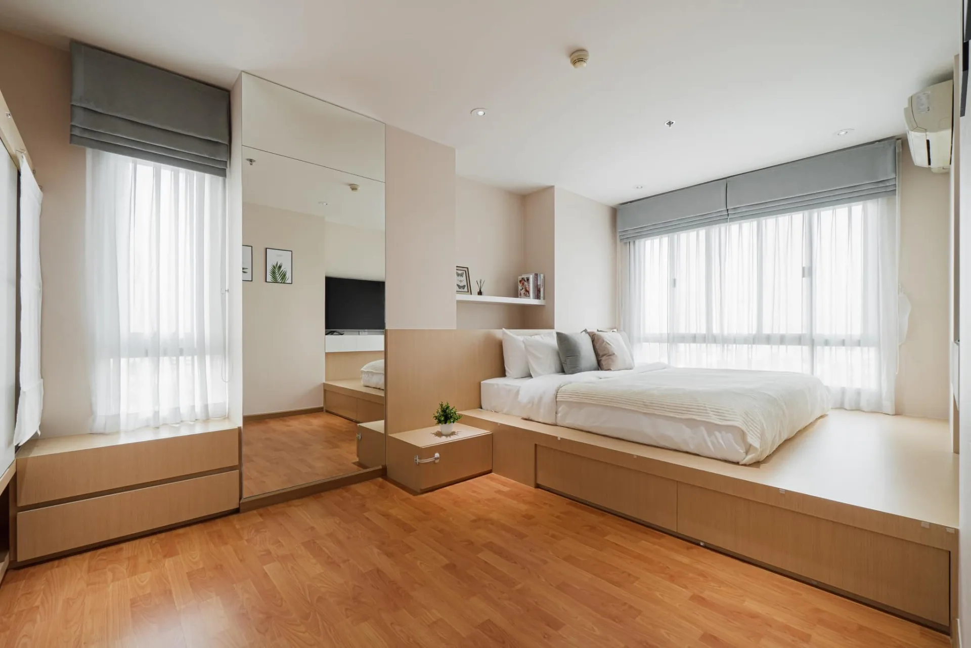 Property photos for The President Sathorn - Ratchaphruek