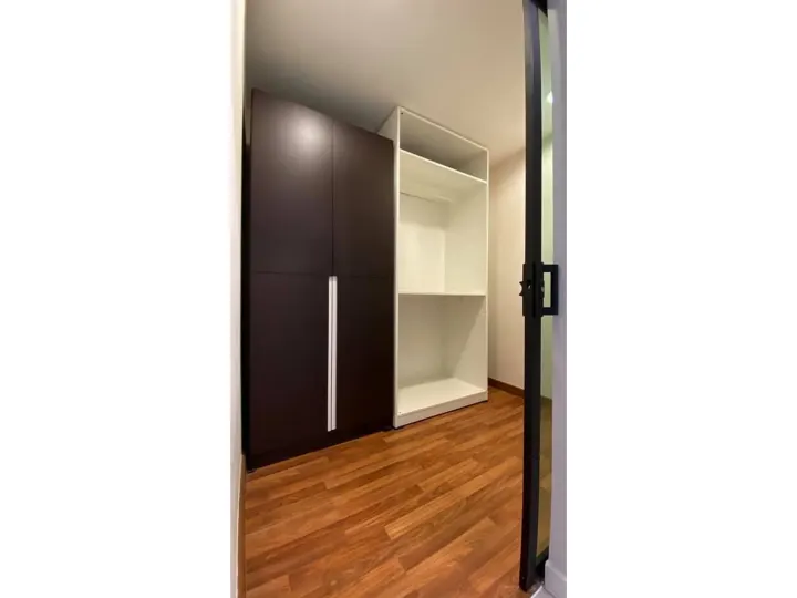 Property photos for Zenith Place Sukhumvit 42