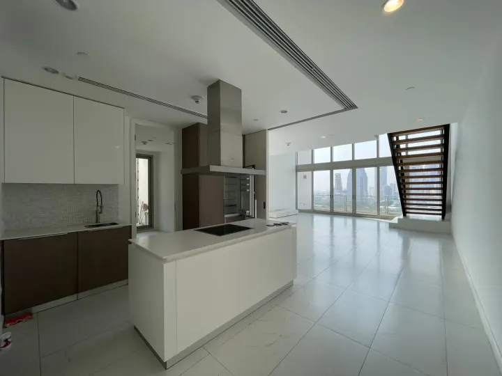 Property photos for 185 Rajadamri