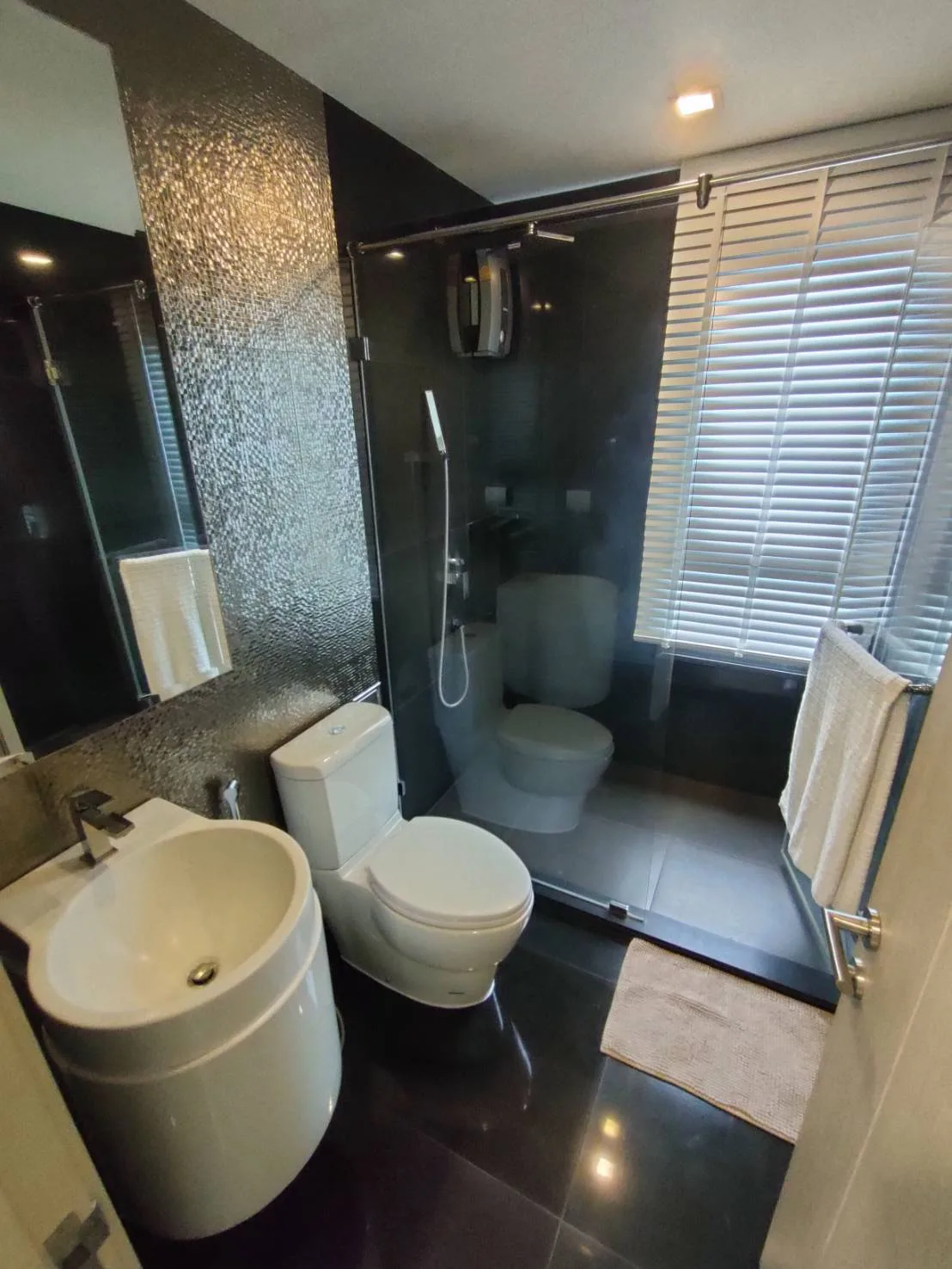 Property photos for Rhythm Sukhumvit 36 - 38