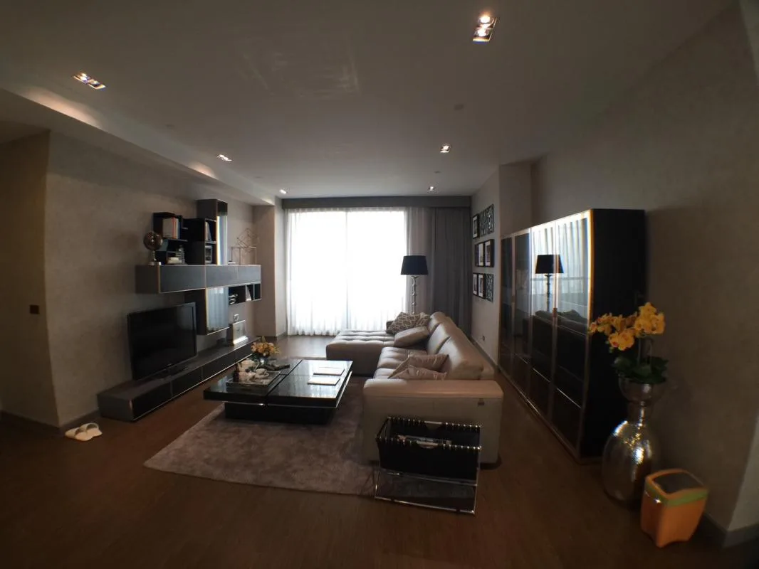 Property photos for M Silom