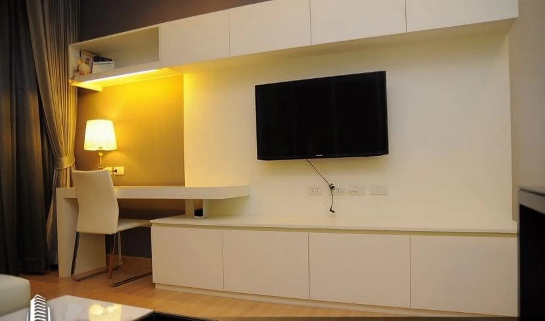 Property photos for Urbano Absolute Sathon - Taksin