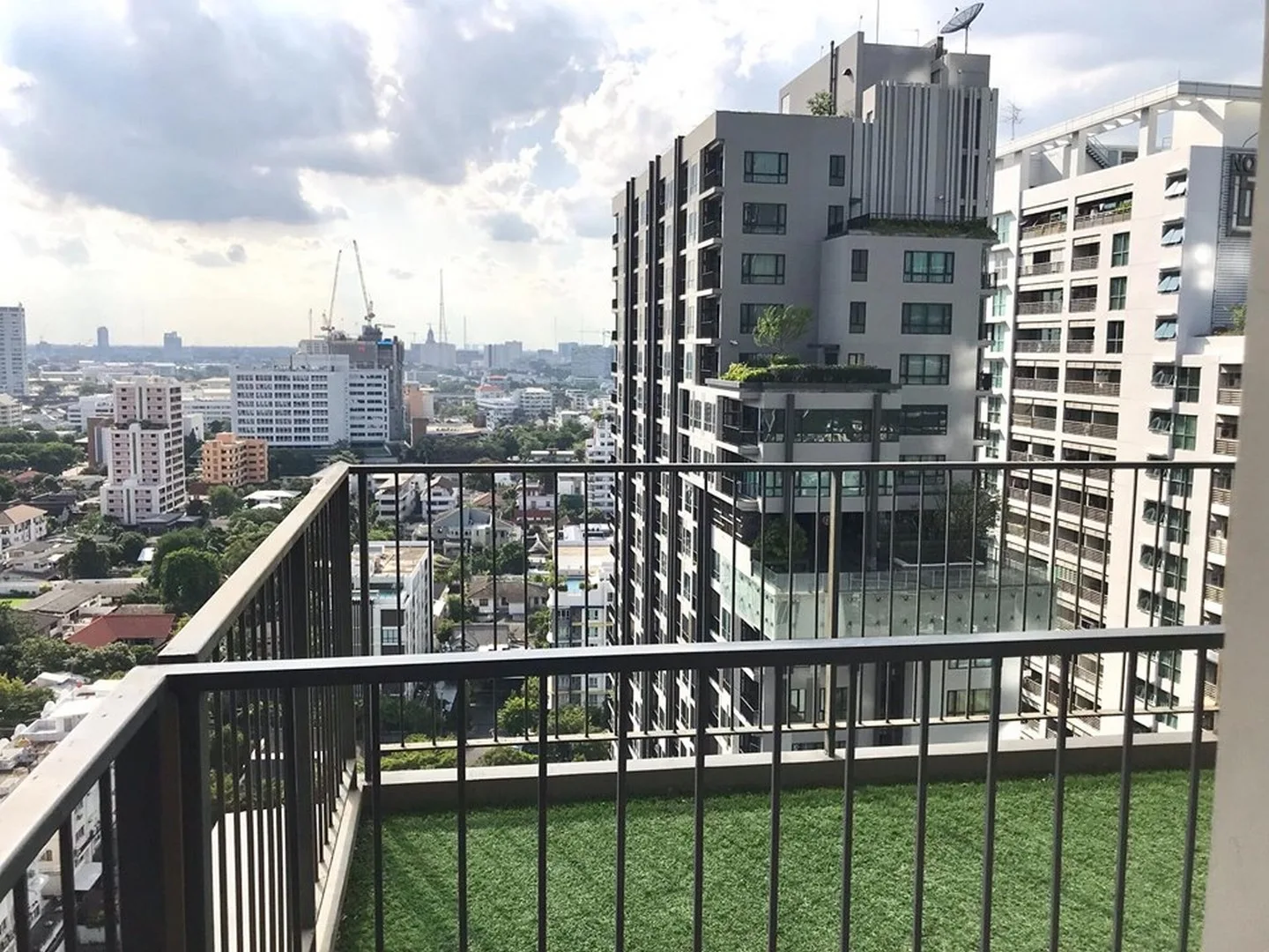 Property photos for Centric Ari Station