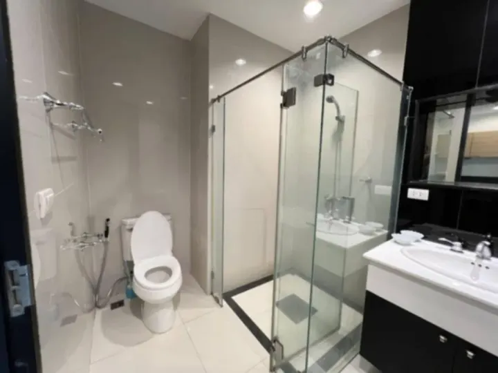 Property photos for The Address Chidlom