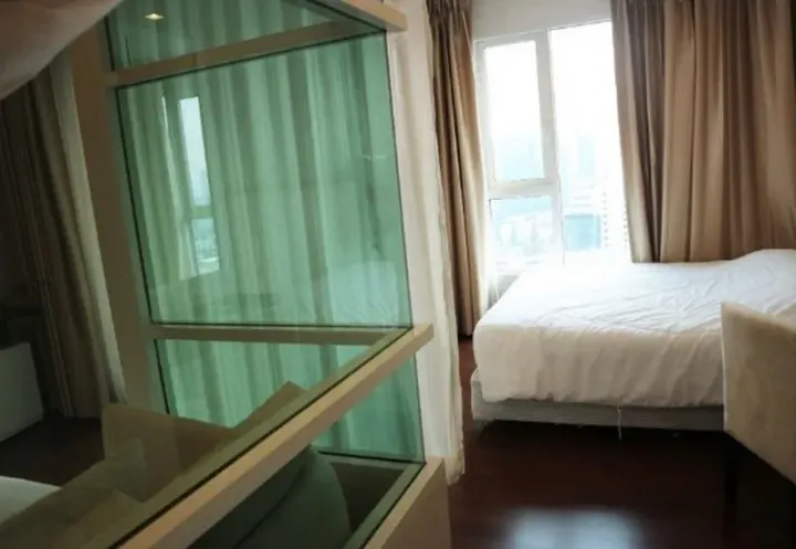 Property photos for Ivy Thonglor