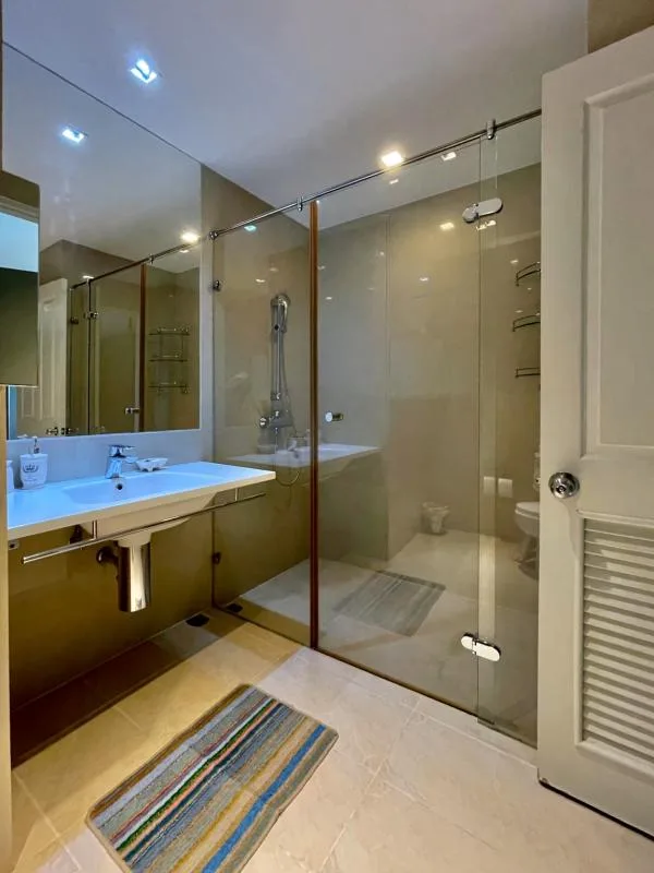 Property photos for Baan Sathorn Chaopraya