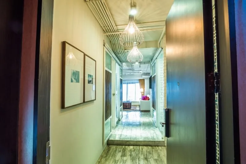 Property photos for State Tower