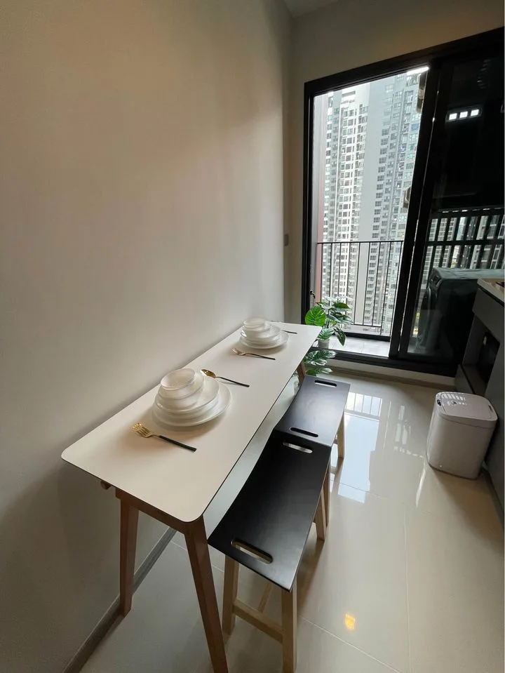 Property photos for Life Asoke Hype