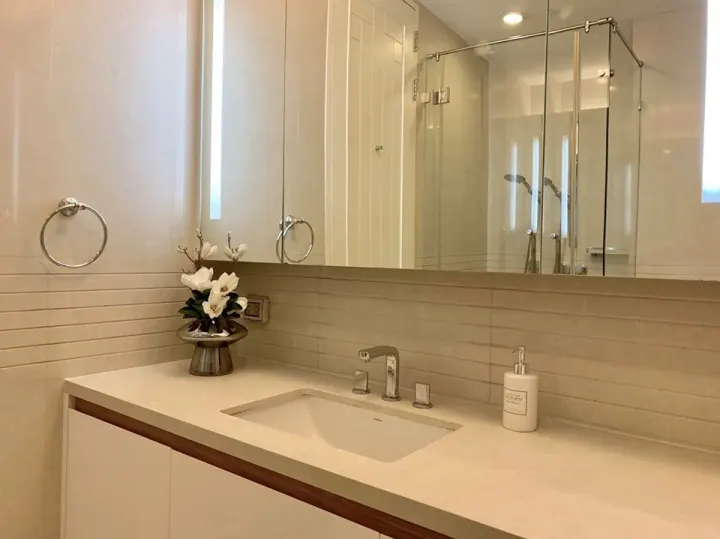 Property photos for Q Langsuan