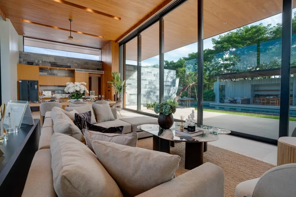 Property photos for Botanica Foresta