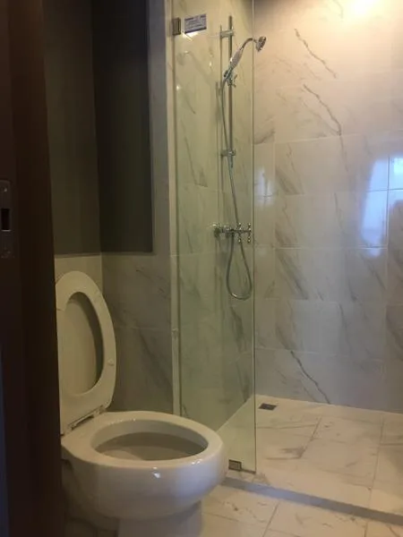 Property photos for The Reserve - Kasemsan 3
