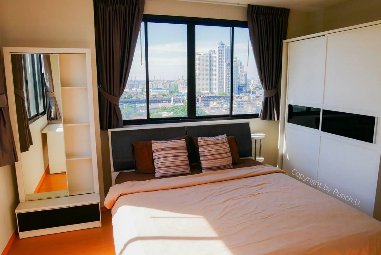 Property photos for Vista Garden