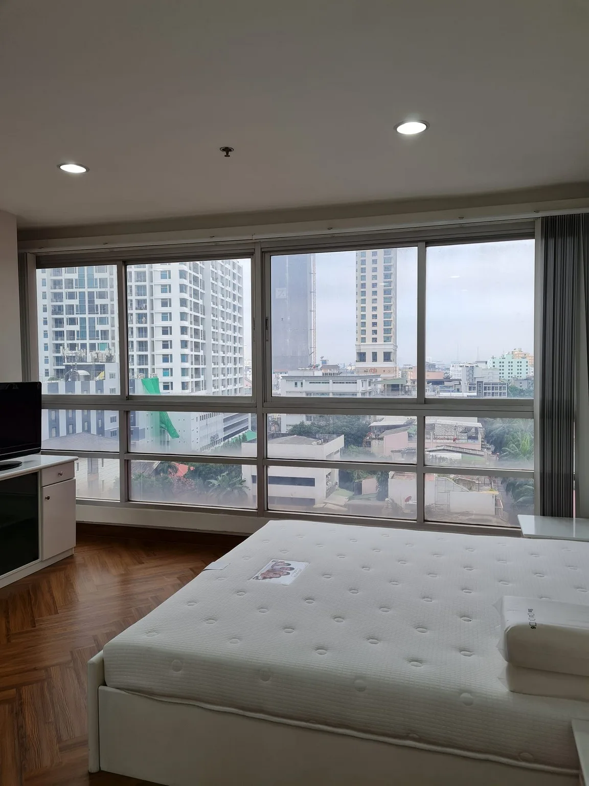 Property photos for Pathumwan Resort