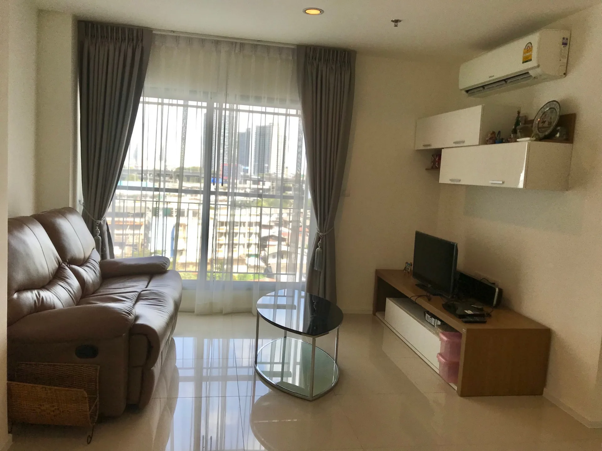 Property photos for Aspire Sukhumvit 48