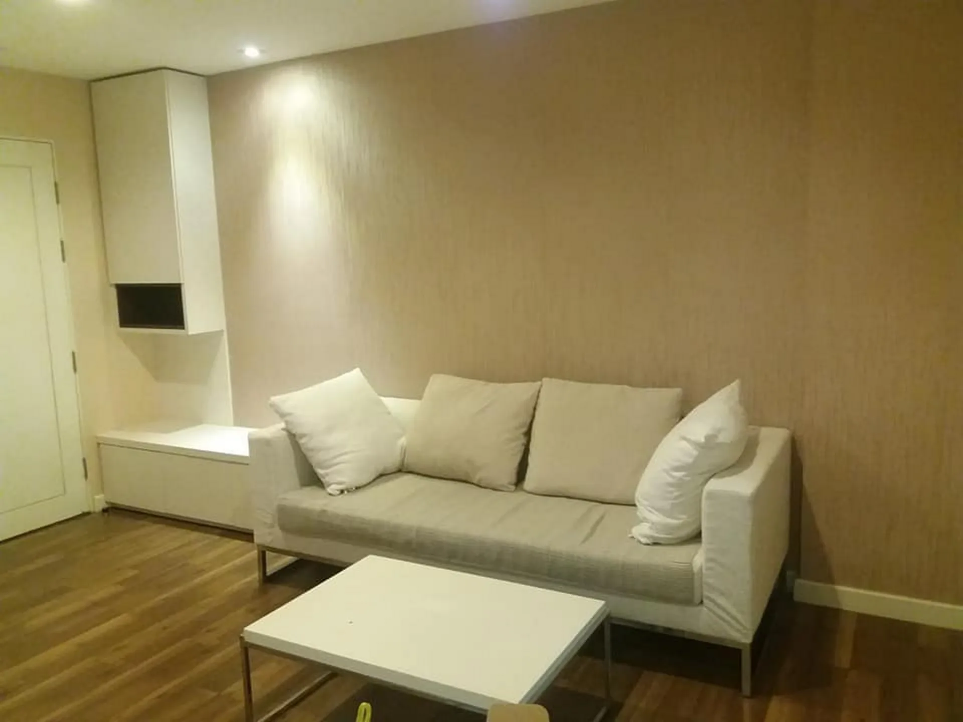 Property photos for The Room Sukhumvit 79