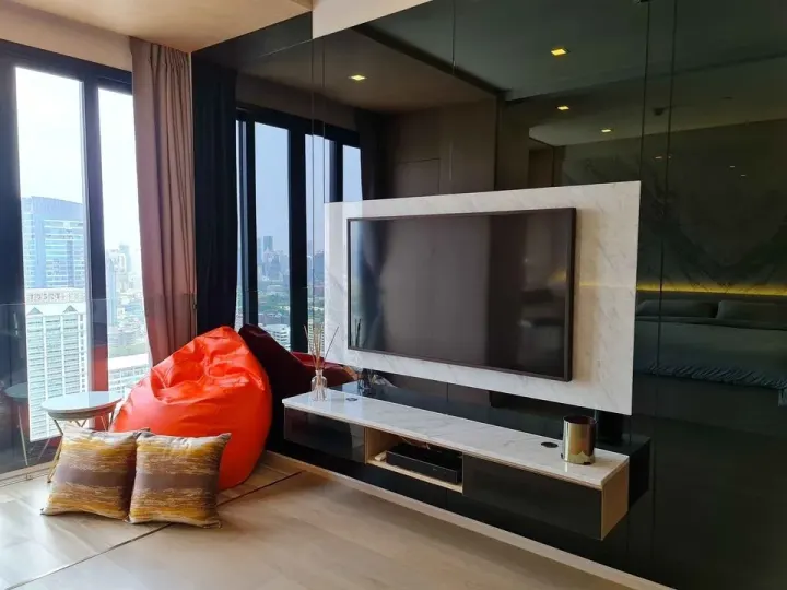 Property photos for Ashton Asoke