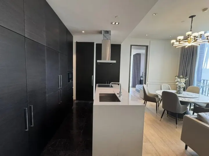 Property photos for 28 Chidlom