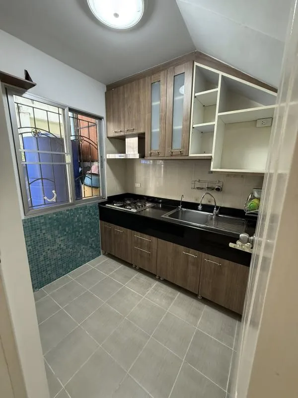Property photos for Baan Klang Muang Sathorn-Taksin 1