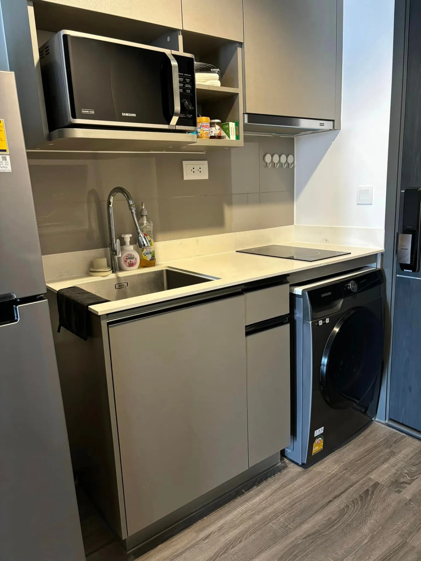 Property photos for Ideo Mobi Rangnam