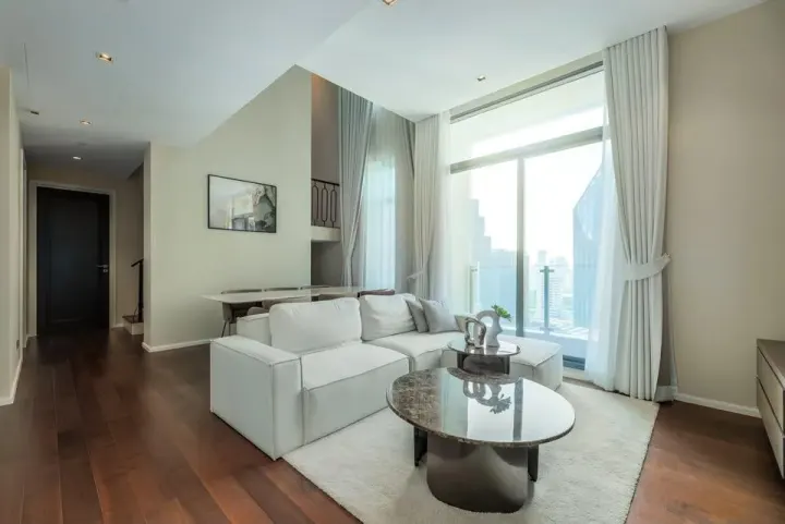 Property photos for The Diplomat 39