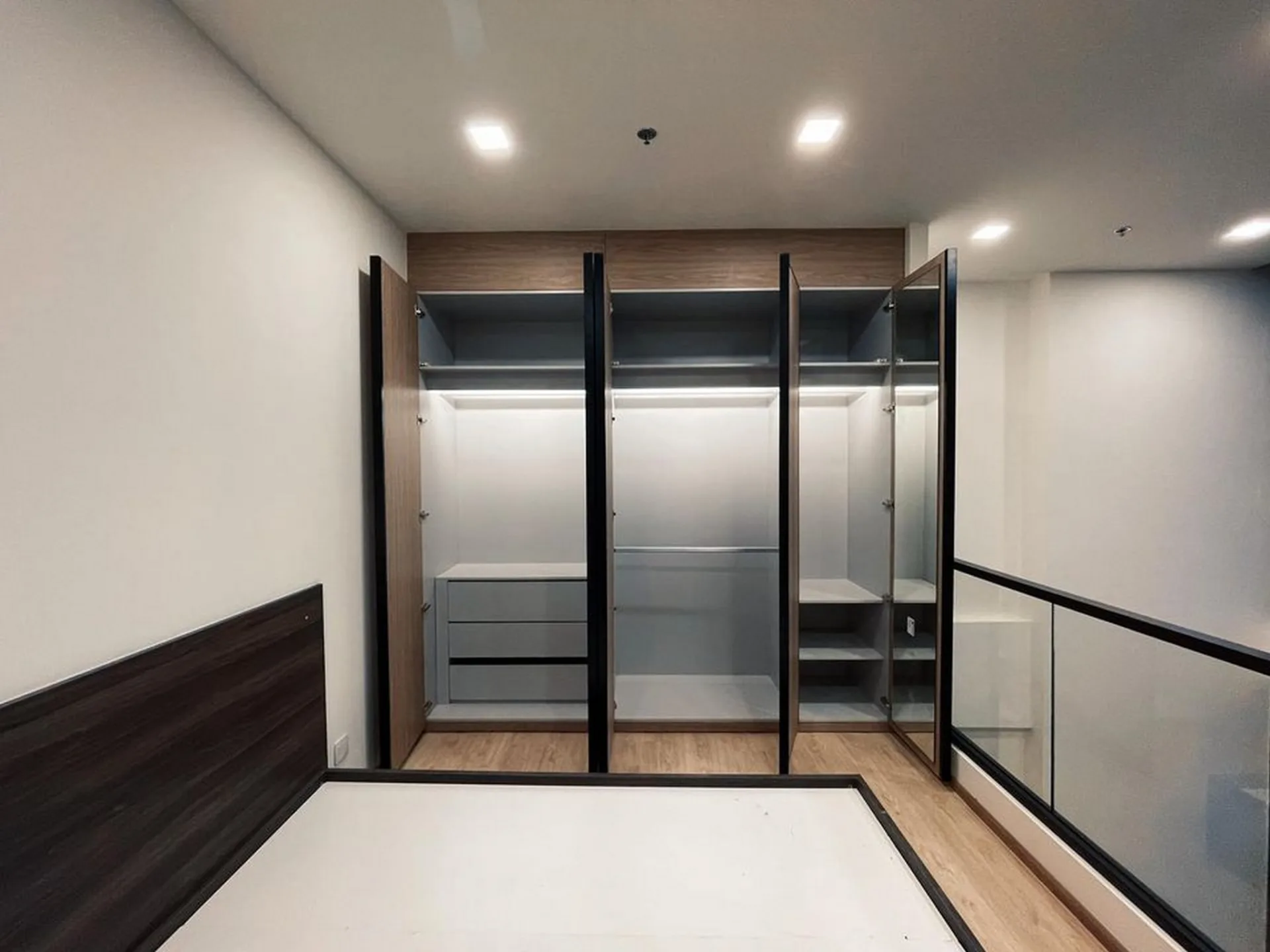 Property photos for Centric Ratchayothin