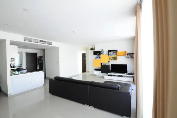 Property photos for Watermark Chaophraya