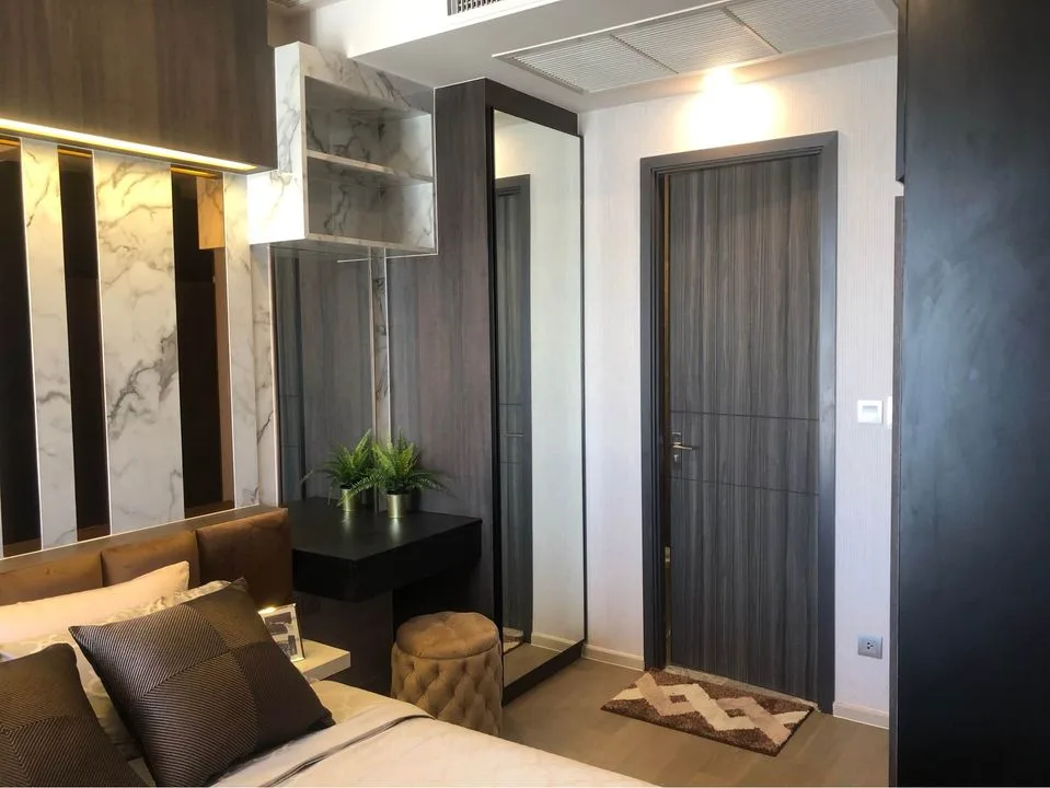 Property photos for Ashton Asoke