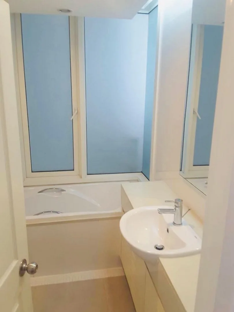 Property photos for Siri Residence