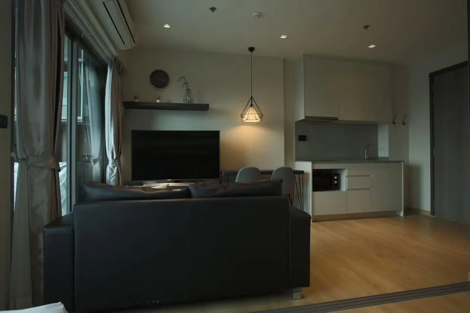 Property photos for Whizdom Station Ratchada - Thapra