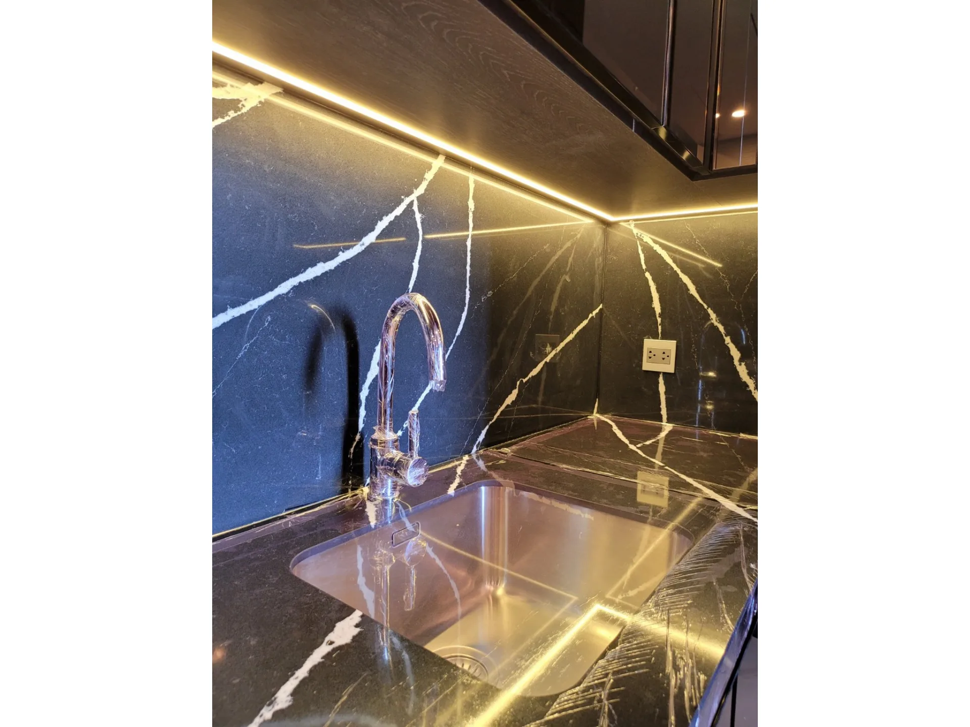 Property photos for The Esse Sukhumvit 36