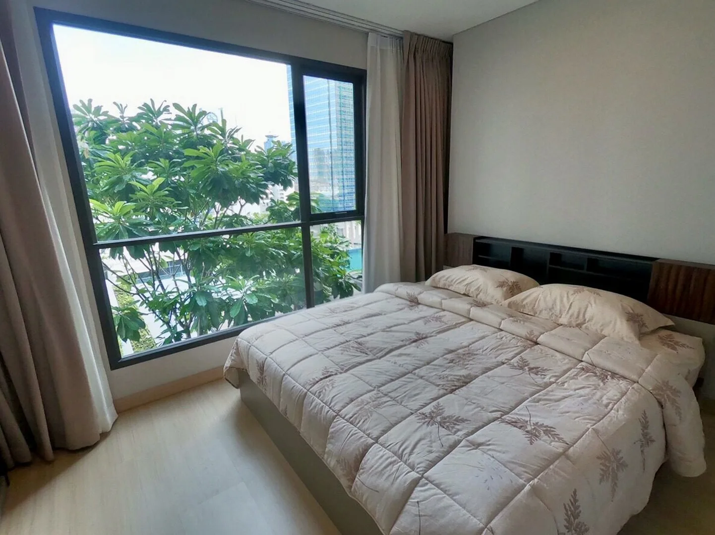 Property photos for Lumpini Suite Phetchaburi - Makkasan