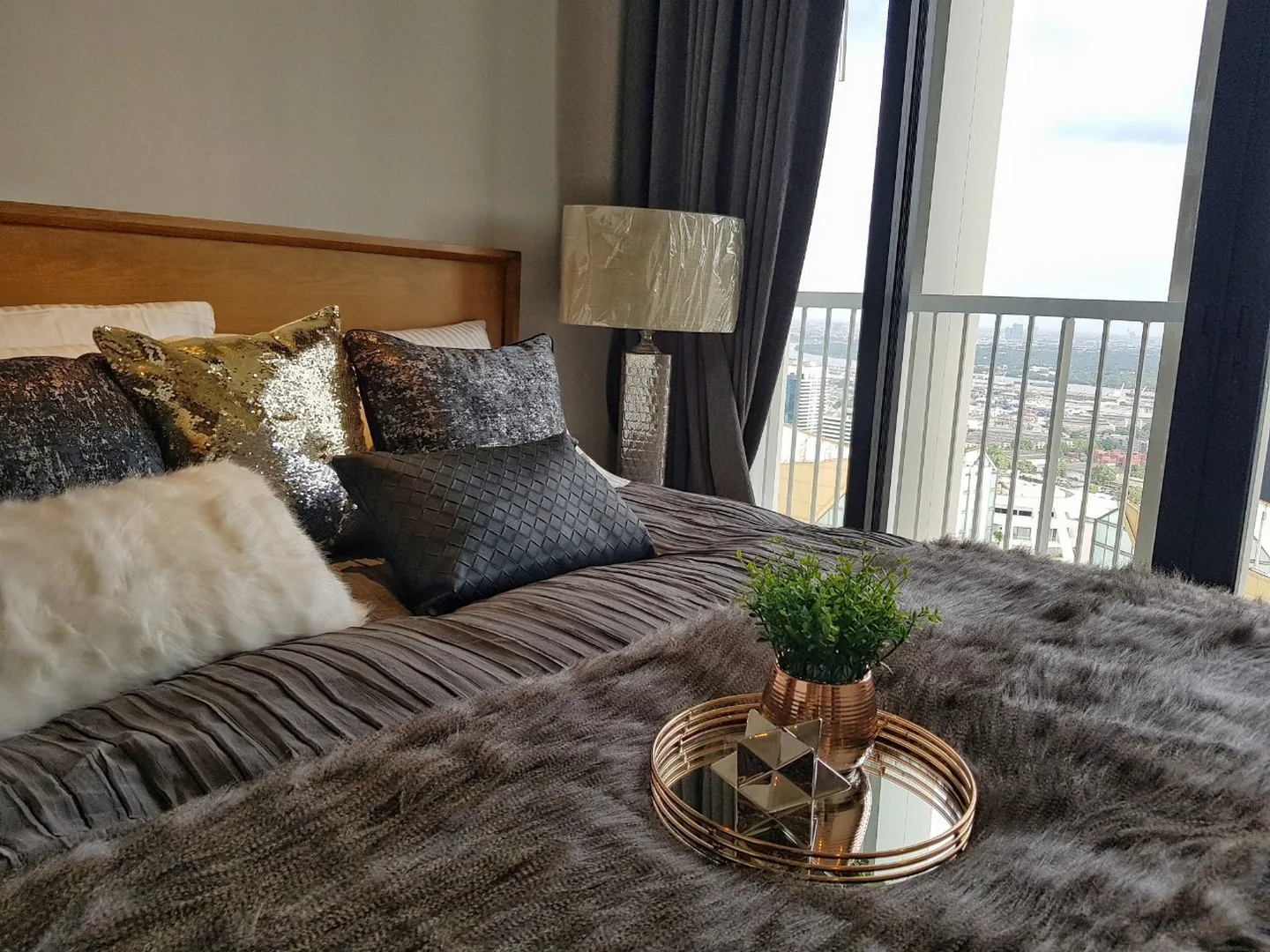 Property photos for Park Origin Phromphong