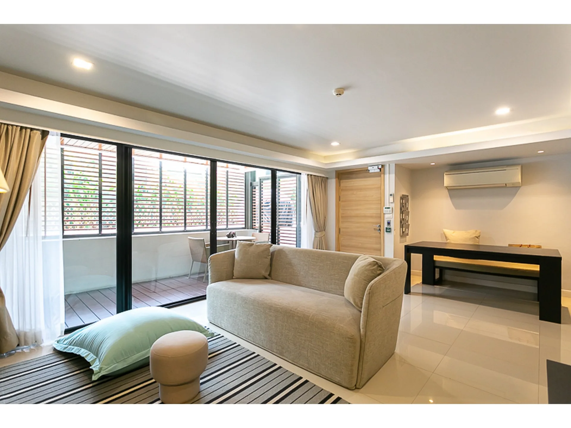Property photos for L8 Residence