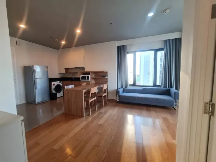 Property photos for Blocs 77
