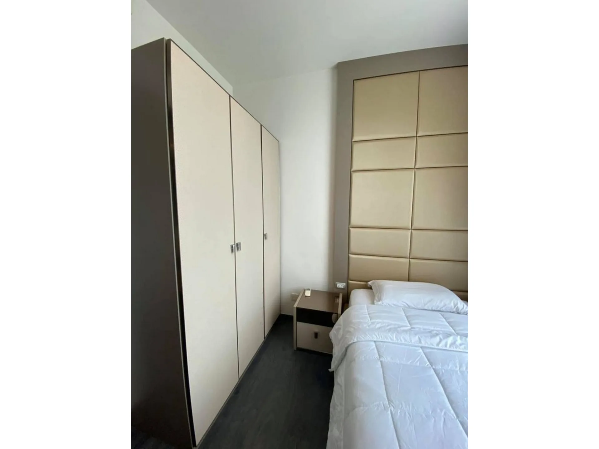 Property photos for Edge Sukhumvit 23